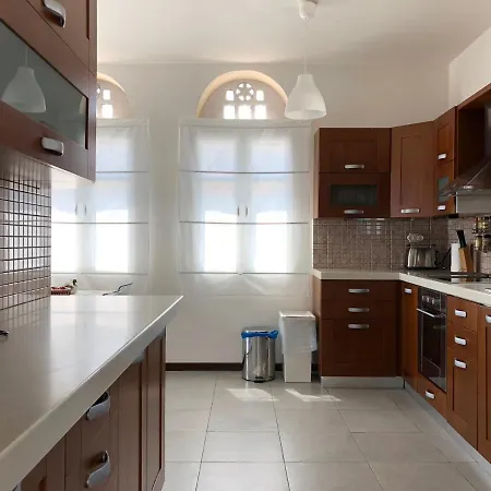 Casa vacanze Luxury House At The Port Of