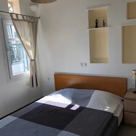Luxury House At The Port Of Wyspa Tinos